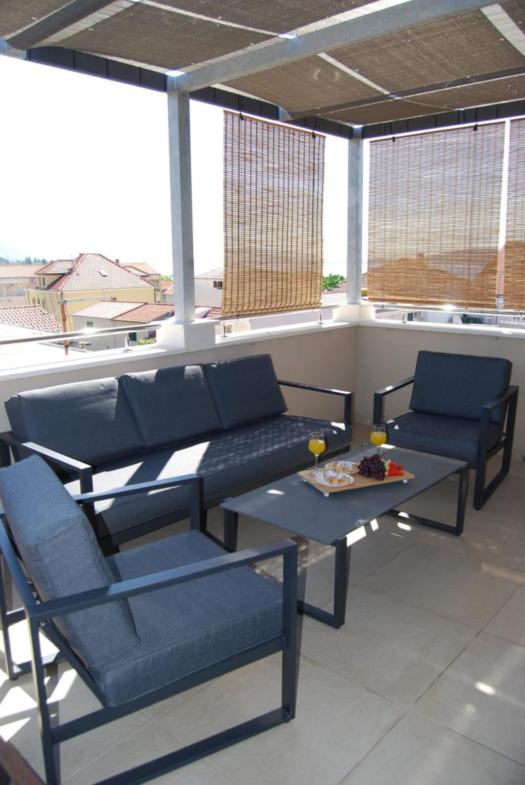 Stonehouse Apartment Dora Kaštela Zewnętrze zdjęcie