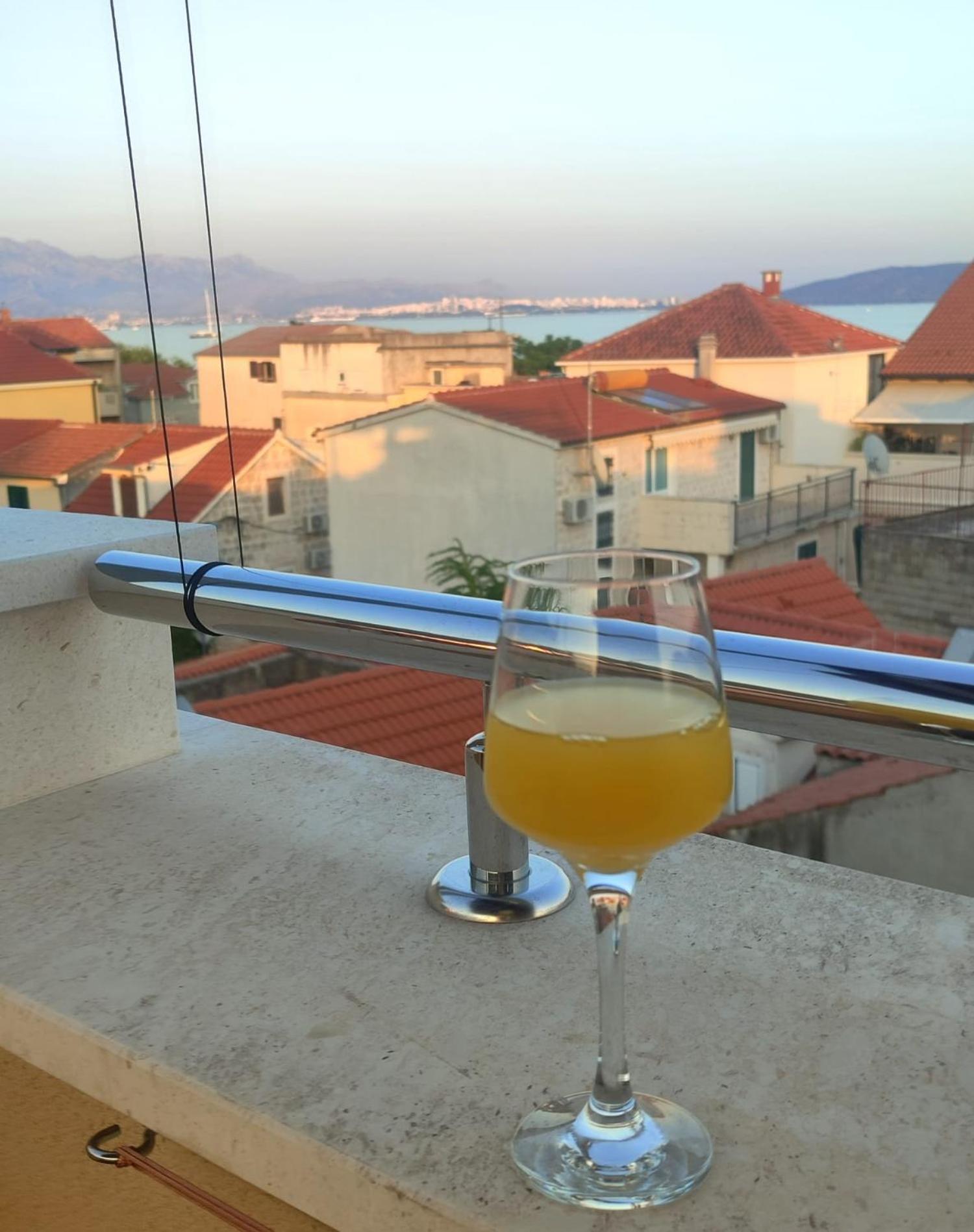 Stonehouse Apartment Dora Kaštela Zewnętrze zdjęcie